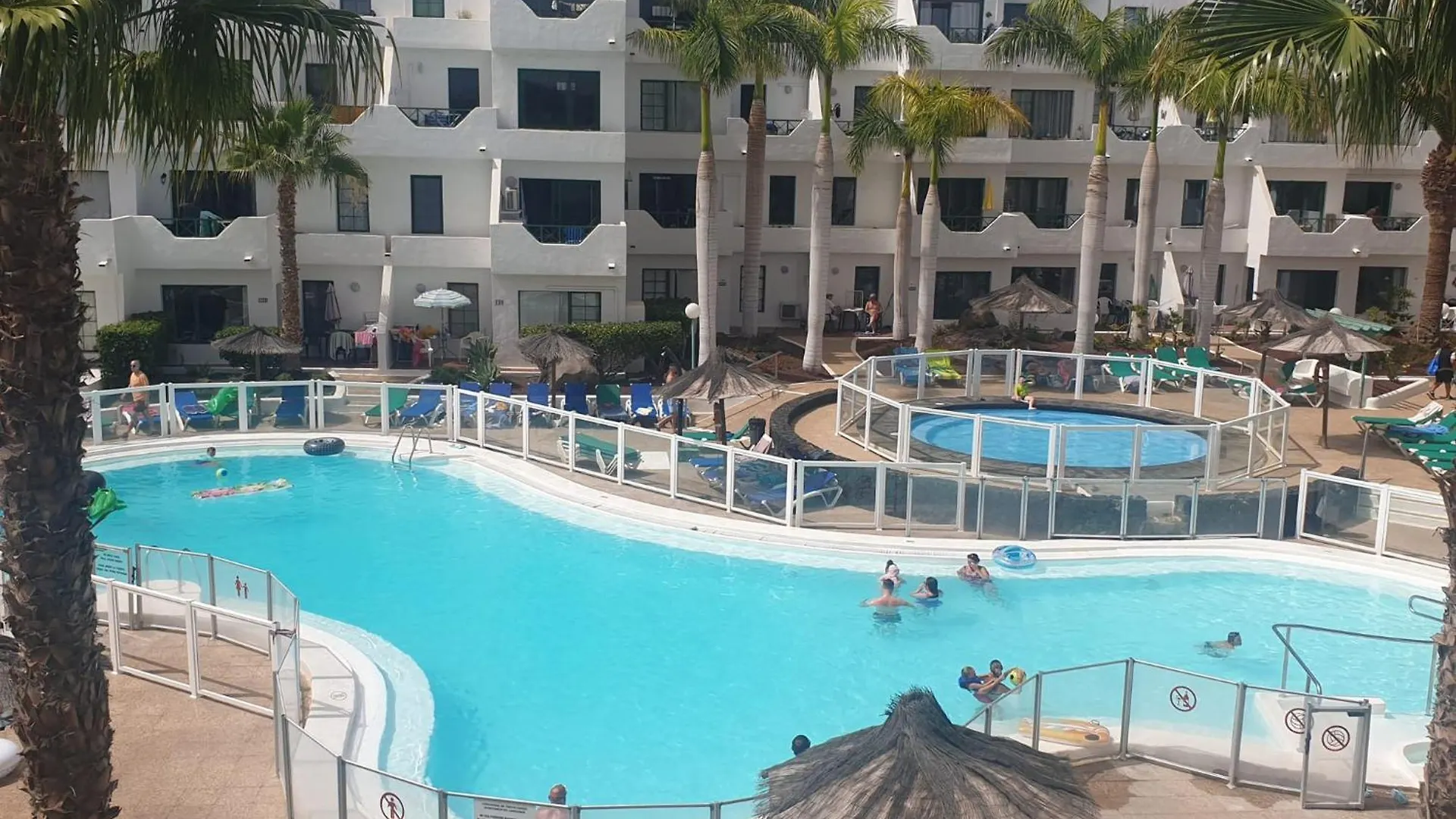 Sunny Corner, Delux Apartment Vista Mar And Pool Puerto del Carmen